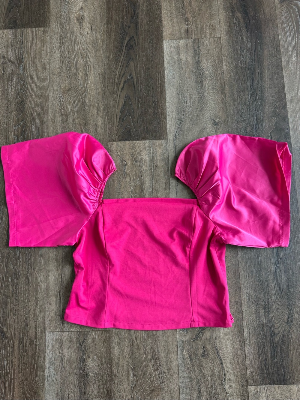 AEL Shoulder Puff Sleeve Top in Hot Pink Top Women’s size XL